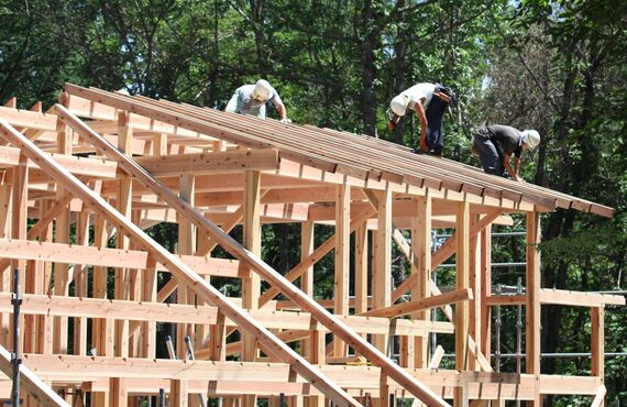 住まう方をしっかりと守る耐震性の高い家を実現します | 自然素材の注文住宅なら東京の株式会社アンビエックスへ