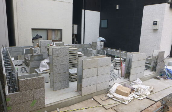 狭小地で足場不要のRC造建築をつくりませんか。